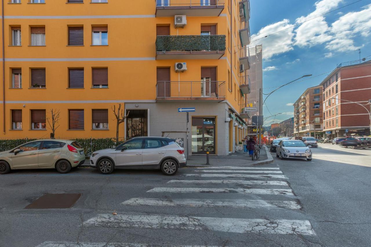 A 500 Mt Dalla Certosa Apartment Bolonha Exterior foto