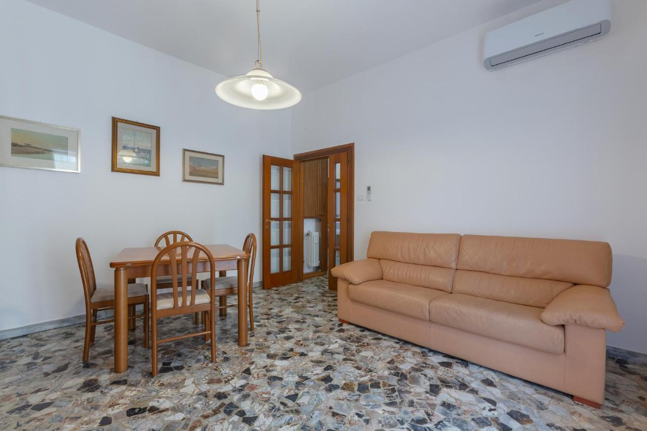 A 500 Mt Dalla Certosa Apartment Bolonha Exterior foto
